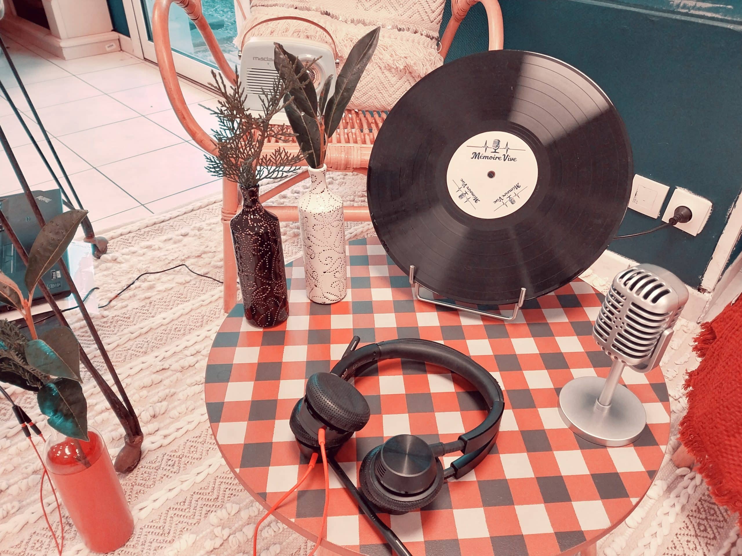 Quand raconter sa vie est trop lourd : savoir écouter aussi les silences